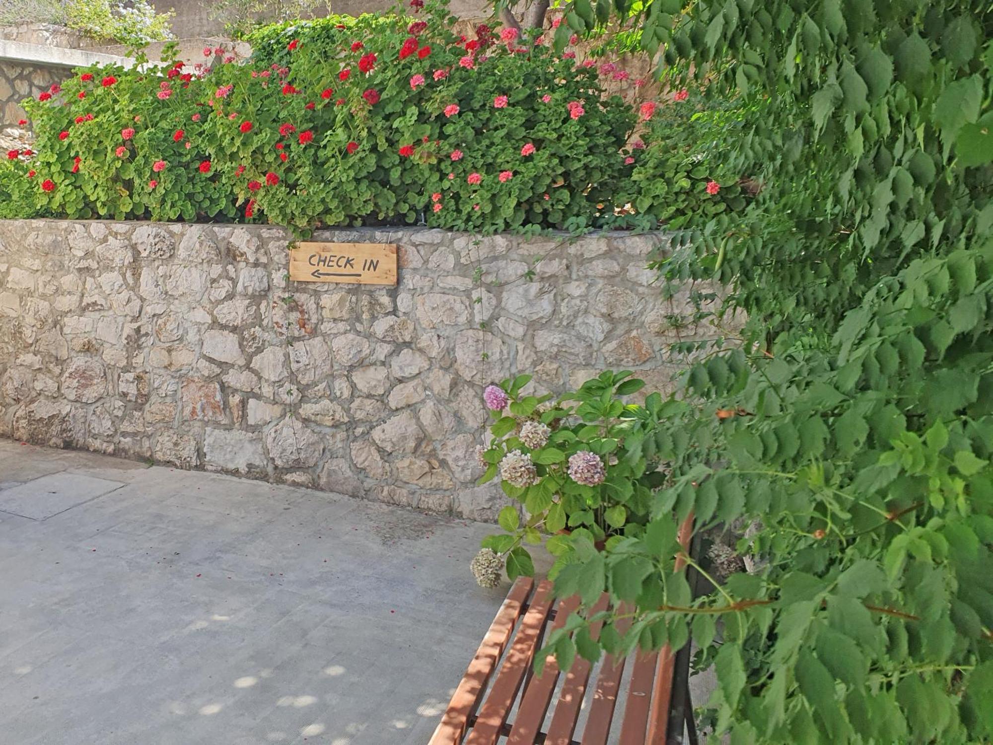 Holiday Home Gordana II フヴァル エクステリア 写真